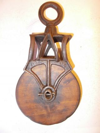 Antique Cast Iron & Wood Pulley M.  H.  T.  Co.  Farm Barn Tool Ornate Rustic Decor