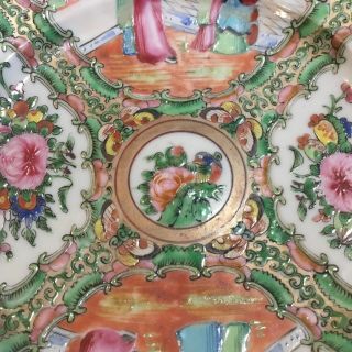 Fine Antique Chinese Export Porcelain Famille Rose Medallion 9 5/8” Plate 3
