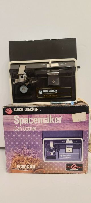 Vintage Black & Decker Spacemaker Can Opener Ec - 60cad Type 4 Under Cabinet.  Read