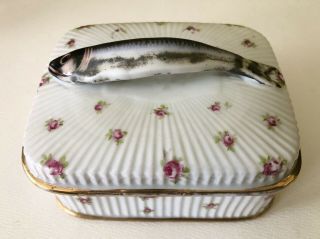 Antique 19thc Victoria Austria Porcelain Hand Painted Roses Fig Fish Sardine Box