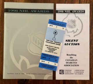 1998 Nhl Awards Program & Ticket Stub - Hasek Hart / Jagr Art Ross