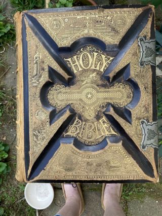 Antique Holy Bible Old & Testament Leather Bound Gold Gilt Hinged 1890