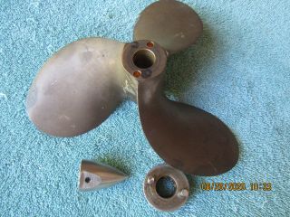 Mercury antique outboard motor KG7 KF7 bronze propeller 10hp 194 - 52 with adapter 2