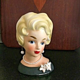 Vintage Ardco 6” Lady Headvase Head Vase Planter Blonde Pearl Necklace Earrings