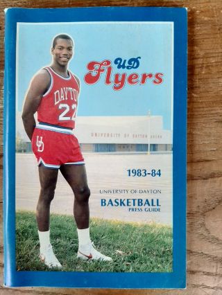 1983 - 84 Dayton Flyers Men 