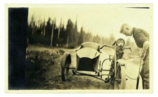 Harley Davidson Motorcycle & Sidecar 1920 