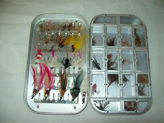 Vintage Wheatley England Fly Fishing Silmalloy Fly Box With 40 Flies