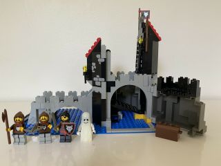LEGO Castle Wolfpack Set 6075 WOLFPACK TOWER 99 COMPLETE Ghost Vintage Knights 3