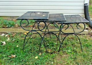 Set Of 3 Vintage 1950s Wrought Iron Mesh Nesting Nested Tables By Salterini
