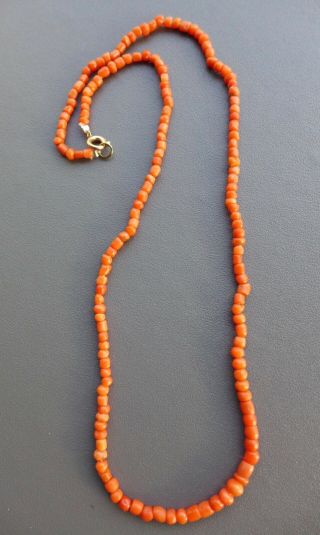 LOVELY VICTORIAN ANTIQUE REAL CARVED CORAL BEAD NECKLACE 7g 2