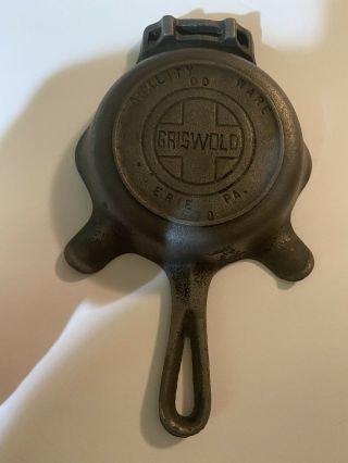 Vintage Griswold Cast Iron Skillet Ash Tray.  Quality Ware.  Model 570.  Erie,  Pa.