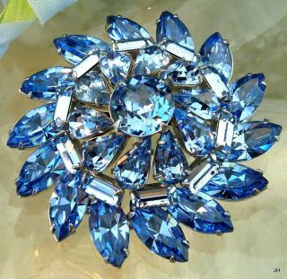 Authentic Deco Vintage High End Blue Baguette Glass Rhinestone Domed Pin Brooch