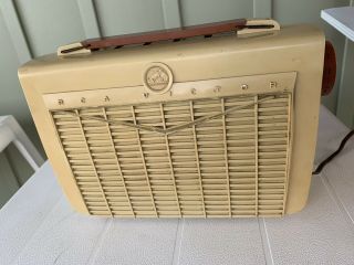 Vintage Rca Victor Portable Am Tube Radio Model 8 - Bx - 5k - Parts