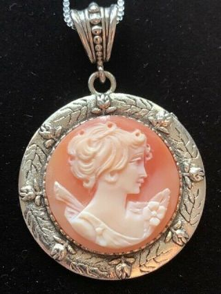 Vintage Antique Cameo Pendant Necklace In Silver Plated Setting W/ Chain Ca045t