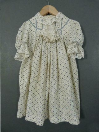 Lovely Antique Dress For A Large Doll In Floral Print Cotton And Lace