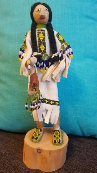Antique Woman Shoshone Doll Leather/beaded 30 