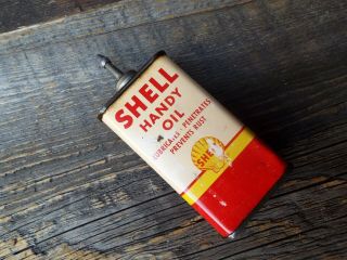 Vintage Shell Handy Oil Can 4 Oz Lead Top