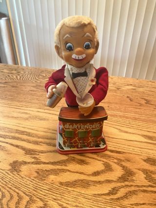 Vintage Charlie Weaver Bartender Tin Toy /works /no Box