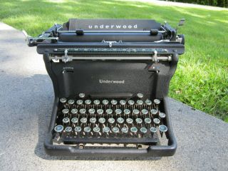 Antique 1925 Underwood Champion Typewriter Made In Usa