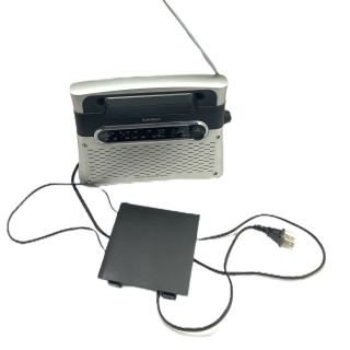 Vintage Radio Shack Portable Radio 12 - 899 Am/fm Wx Weather Band Ac Power Battery