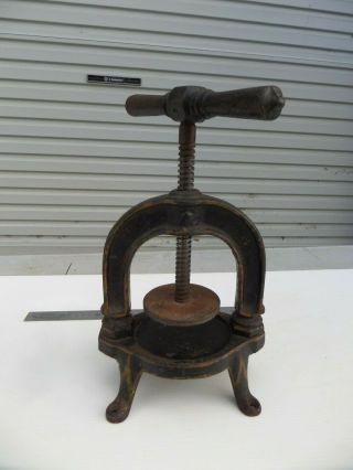Antique Vintage Old Small Cast Iron Kitchen Press Kitchenalia