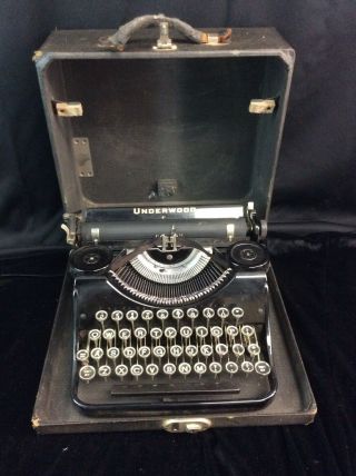 Antique Underwood Standard Portable Typewriter In Wooden Case