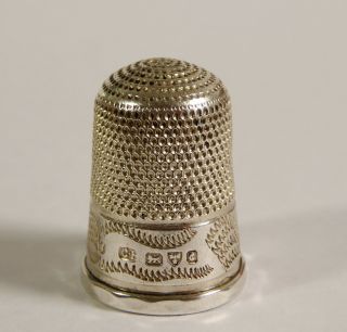Antique 1903 Hallmark Sterling Silver Sewing Thimble Silversmith Charles Horner