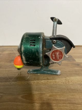 Vintage Heddon 120 Spin Casting Fishing Reel Freshwater