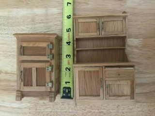 Dollhouse Miniatures Kitchen Cabinet & Old Fashioned Ice Box 1978