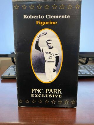 Roberto Clemente Figurine Pnc Park Exclusive Nib Pittsburgh Pirates