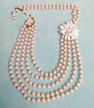 Vintage Pale Pink And White Flower Glass Beads Necklace 1950 - 1960s