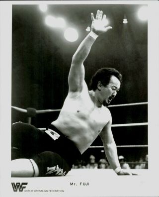 1985 Press Photo Pro Wrestler Promotional Image Of Mr.  Fuji