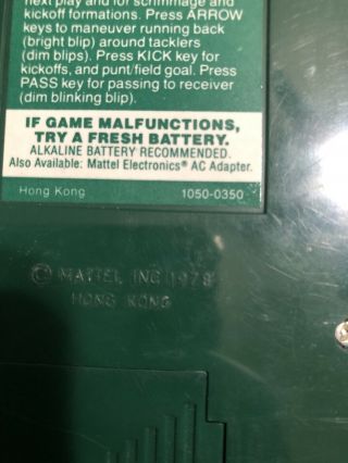 Mattel Football Vintage Electronic Handheld Tabletop Arcade Video game ✨Works ✨ 2