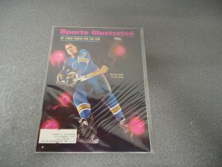 Sports Illustrated St.  Louis Fights For The Cup April 7 1969 Sleeved