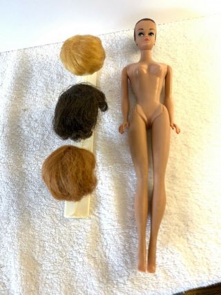 Vintage 1963 Barbie Fashion Queen Doll With 3 Wigs & Stand