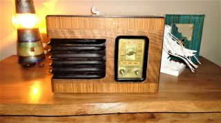 Antique 1939 Dewald Wooden Radio,  Parts Or Restoration