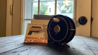 Vintage Pflueger Medalist Fly Reel.  No.  1494 Box And Papers