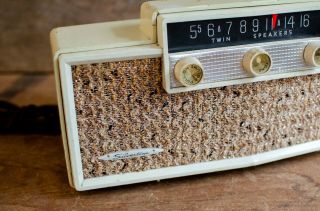 Vintage Silvertone Radio antique estate Model No.  9008 Twin Speakers 2