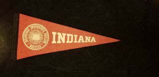 Indiana Hoosiers Mini Vintage Wool Pennant With Holder