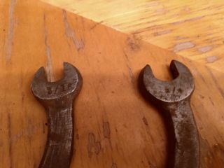 5 Vintage Hand Held Antique Wood Handle Irwin Screwdriver Off - Set Tools 3