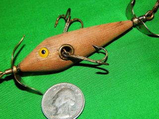 Pre - 1907 High - Forehead Shakespeare Wooden Minnow Milky Eyes 2 Belly Weights