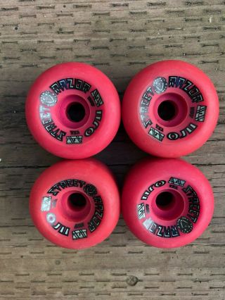 Santa Cruz Oj Ii Street Razor Wheels Nos Vintage Skateboard Wheels Pink