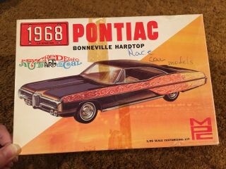 Mpc Vintage 1968 Pontiac Bonneville Hardtop Scale Model Kit - -