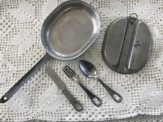 Vintage 1945 W W 2 Military Mess Kit With U.  S.  Knife Fork And Spoon