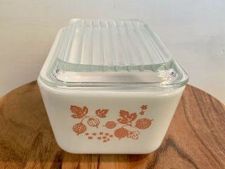 Vintage Pyrex Refrigerator/ovenware Glass Dish With Lid Cute Pink Fall Leaf
