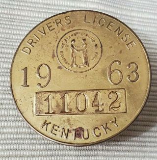 1963 Kentucky Drivers License - Chauffeur Pinback Badge 11042 Dayton Stencil