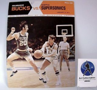 Vintage Milwaukee Bucks Vs Seattle Supersonics Program 1/4/1971