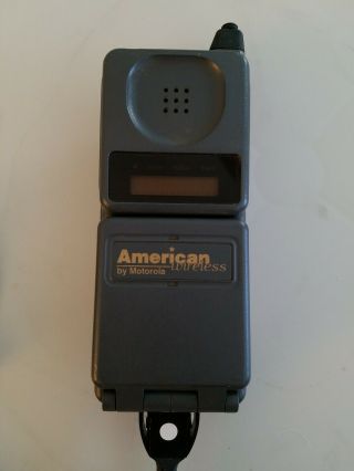 Vintage Motorola Digital Personal Communicator Flip Phone W/car Charger.