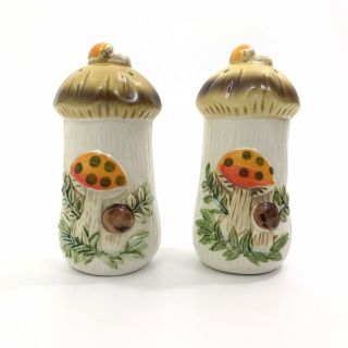 Vintage Sears And Roebuck Merry Mushroom Ceramic Salt & Pepper Shaker Set Groovy