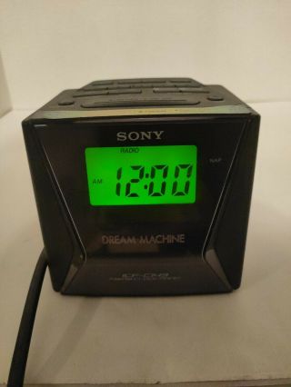 Digital Clock Radio Vintage Sony Dream Machine Cube Liv Icf - C143 Fm/am